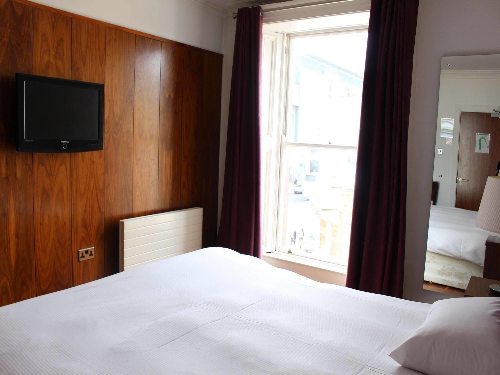 The Lombard Pub & Townhouse 4* Dublin